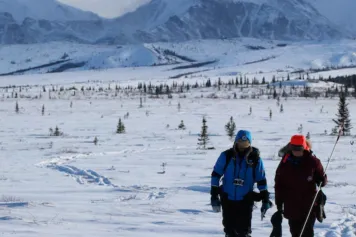 Une mission scientifique aventureuse en Alaska révèle les secrets du permafrost en hiver