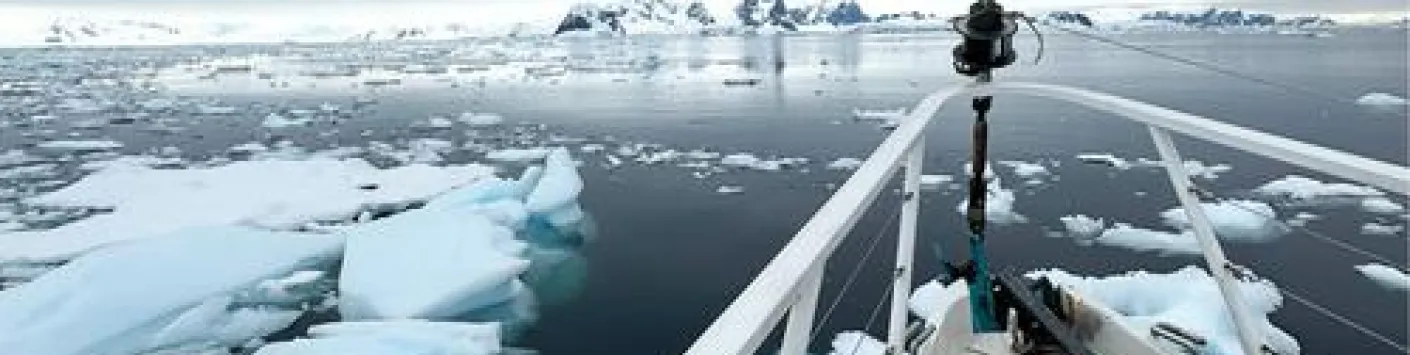 L'Antarctique en voilier : à la découverte des réponses des écosystèmes de l'océan Austral face au changement climatique