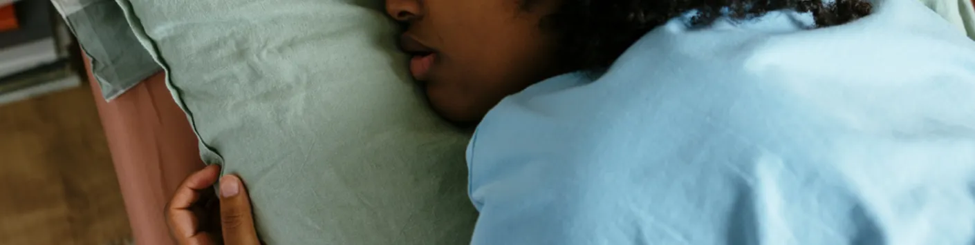 Entendre des mots relaxants dans son sommeil ralentit le rythme cardiaque